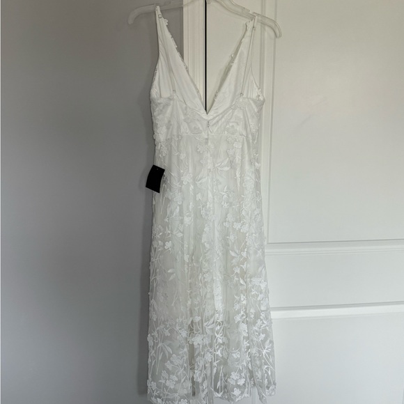 Baltic Born Floral Midi Dress - Picture 2 of 10